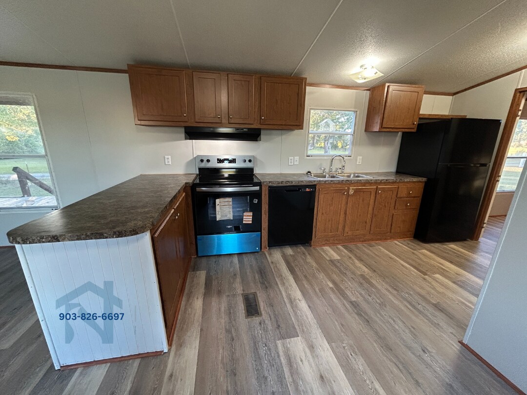 Foto principal - 358 County Rd