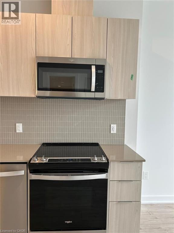 Building Photo - 770 Whitlock Ave