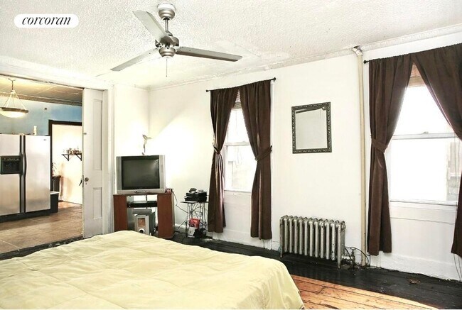 Building Photo - 78 Vanderbilt Ave