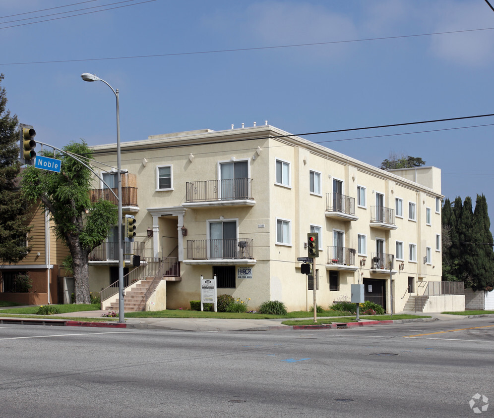 Primary Photo - Burbank Gardens