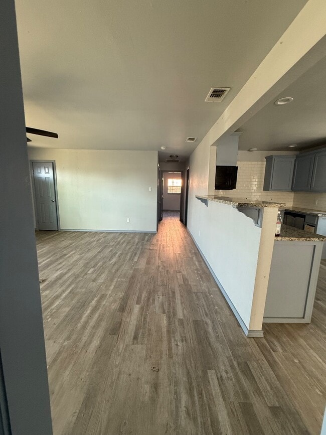 Foto del edificio - 1507 E 16th St