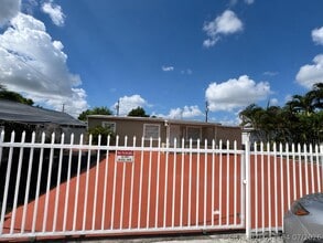 Building Photo - 3540 NW 95th Terrace