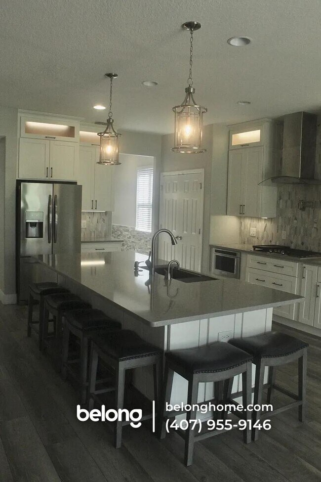 Foto del edificio - 2251 Napone Ln