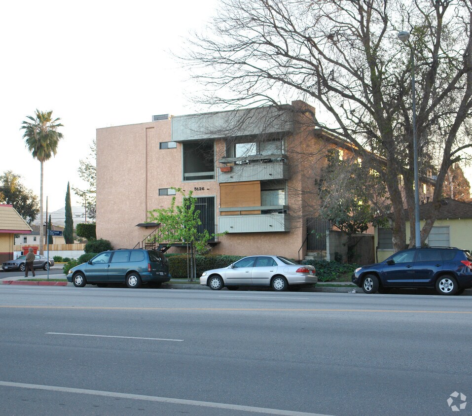 Building Photo - 5126 Laurel Canyon Blvd