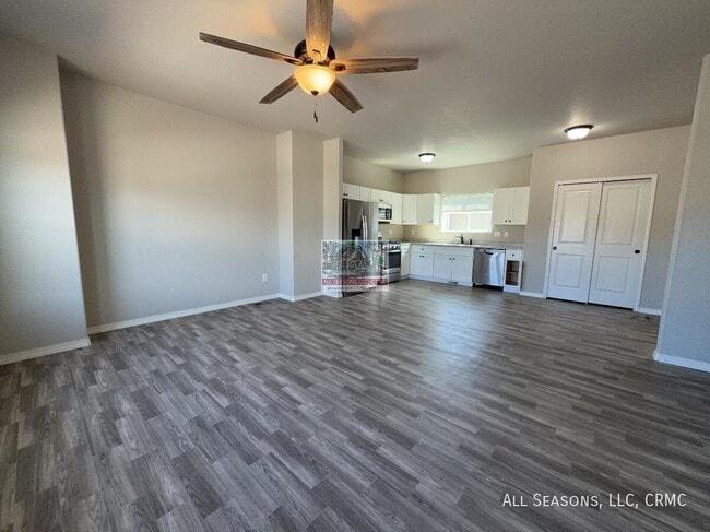 Photo - 759 Endeavor Way- House