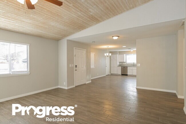 Building Photo - 1604 Abby Ave
