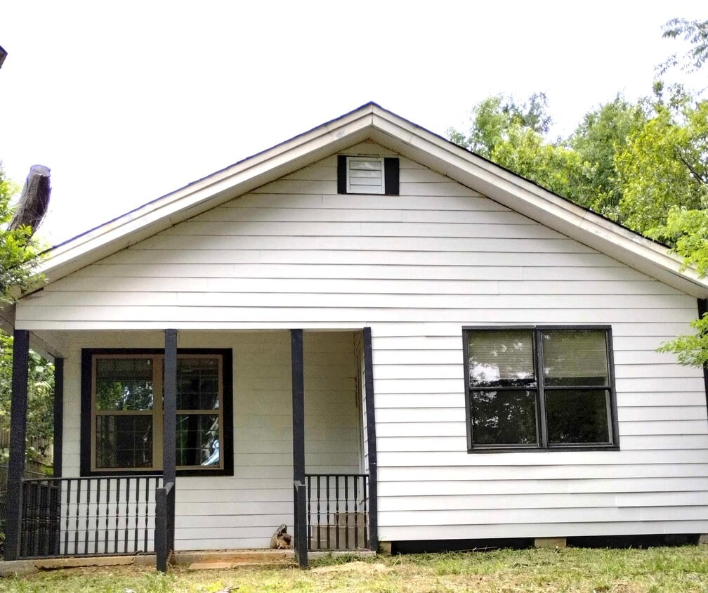 4560 Southern Ave, Shreveport, LA 71106 House for Rent in Shreveport