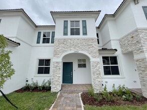 Building Photo - 12432 NW 23rd Ct