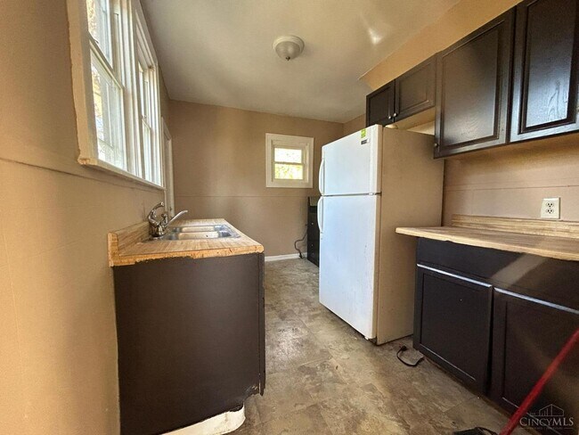 Photo - 4417 Colerain Ave House