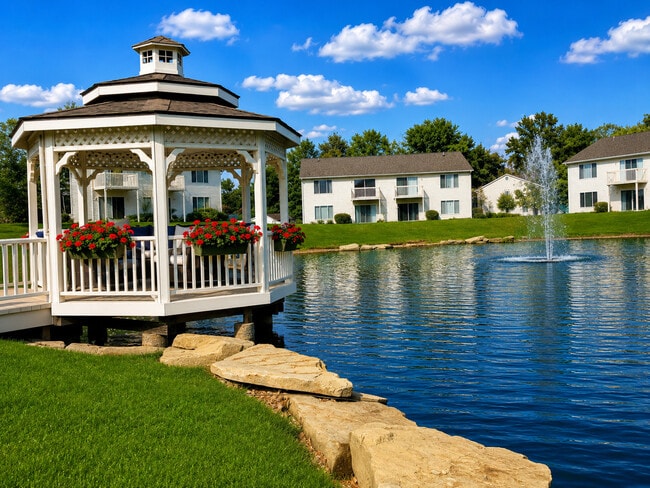 Gazebo - Keystone Lake Apartments