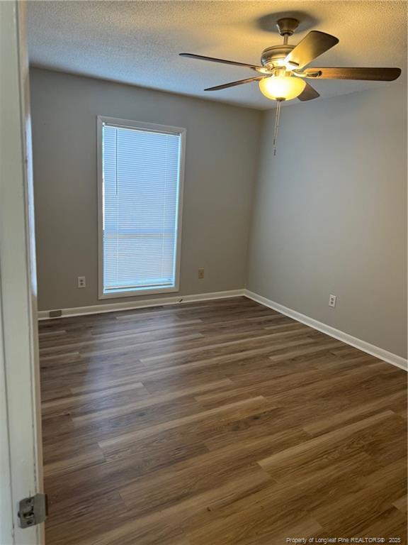 Building Photo - 642 Mosswood Ln