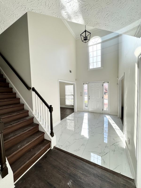 Building Photo - 6284 Southland Ridge