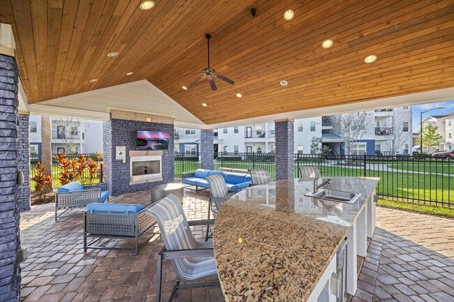 Foto del edificio - Skye at Hunter's Creek