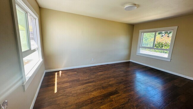 Foto del edificio - 5432 Foothill Blvd