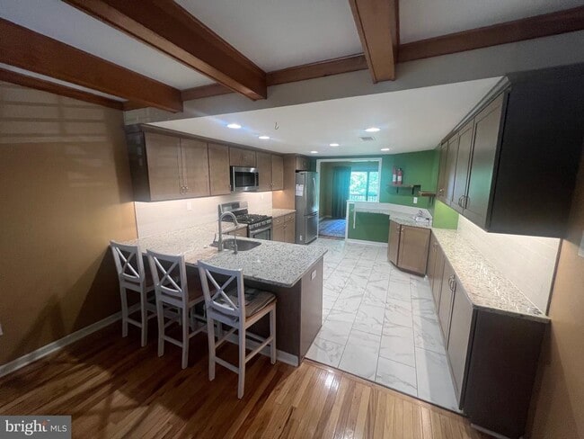 Building Photo - 86 Bunker Hill Ct