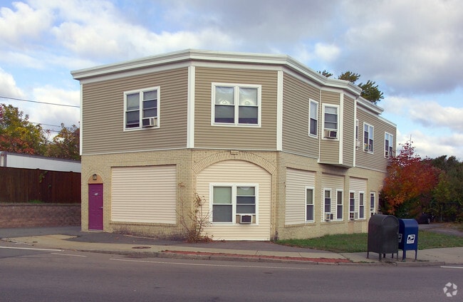 Building Photo - 514 South St