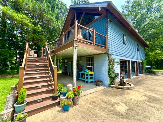 Building Photo - 570 Humphries Cove Rd