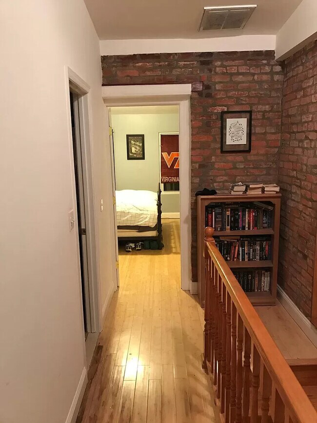 2nd Floor Hallway - 1307 Linden Ct NE