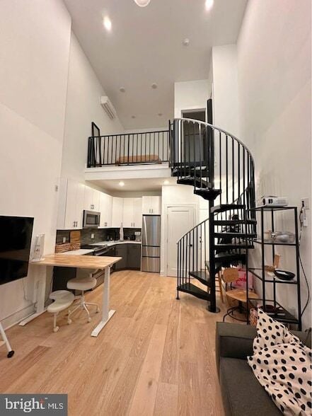 Photo - 136 Chestnut St Apartment