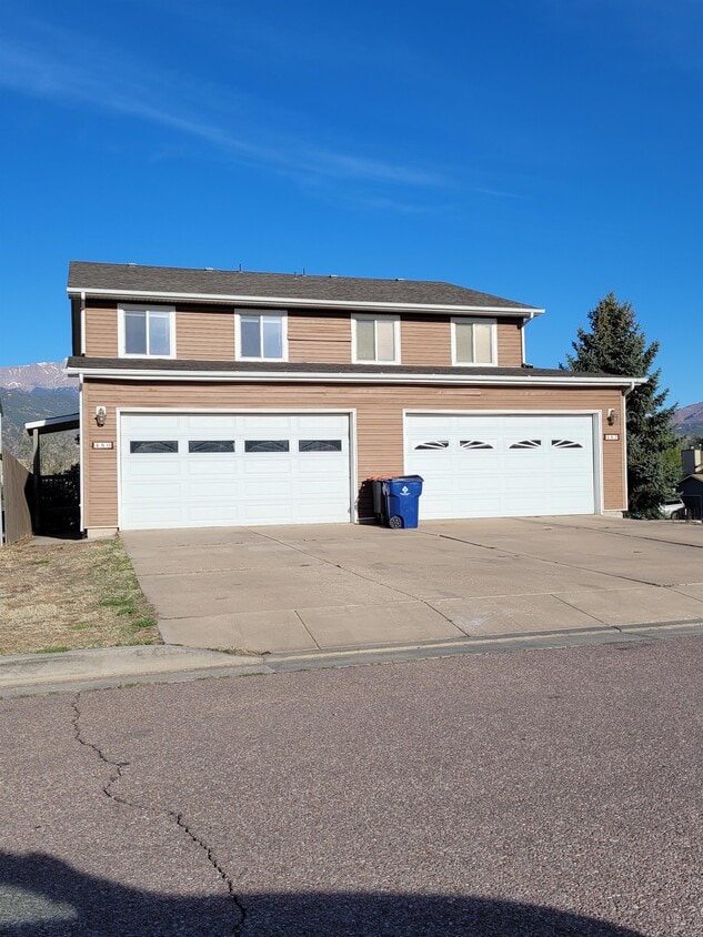 Foto principal - 480 N Limit St