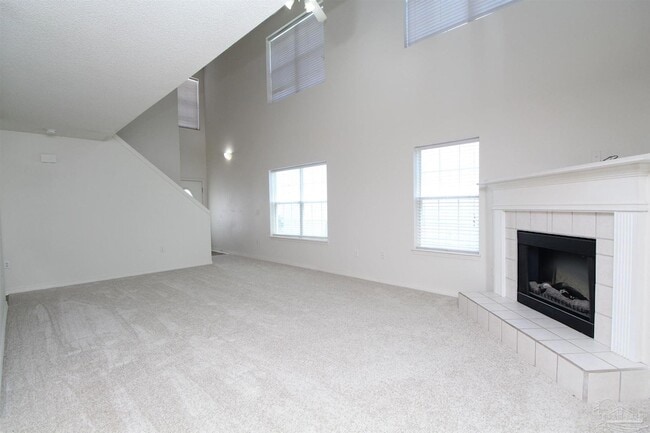 Building Photo - 6209 Cottage Woods Dr