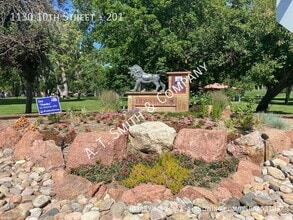 Building Photo - 1130 10th St