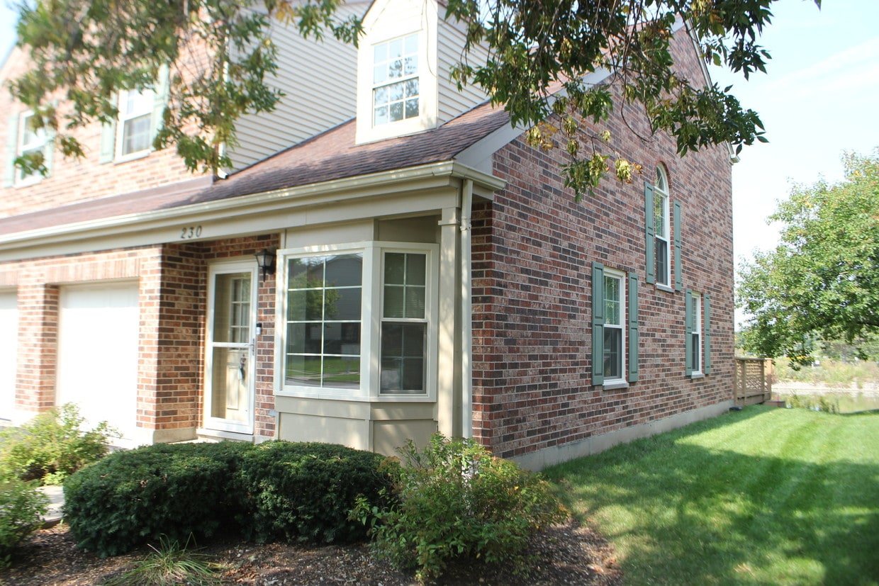 Primary Photo - 230 Carlisle Ave