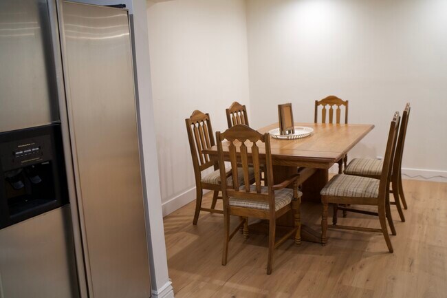 Foto del edificio - 7050 S 2780 E