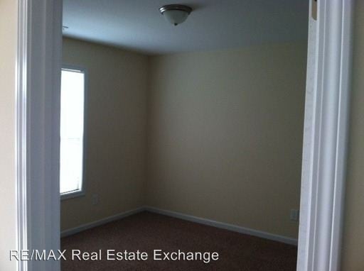 Building Photo - 3703 Hillcrest Dr