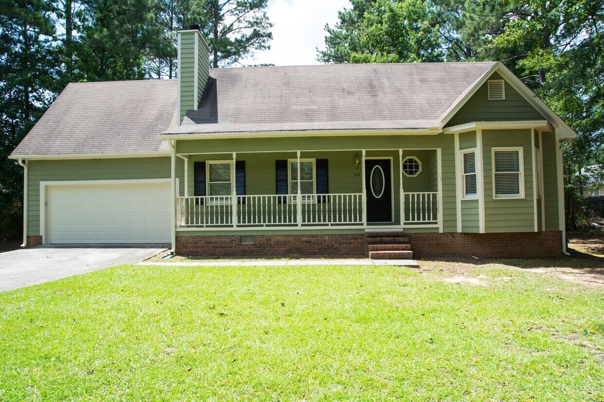 107 Carriage Trce, Griffin, GA 30224 House Rental in Griffin, GA