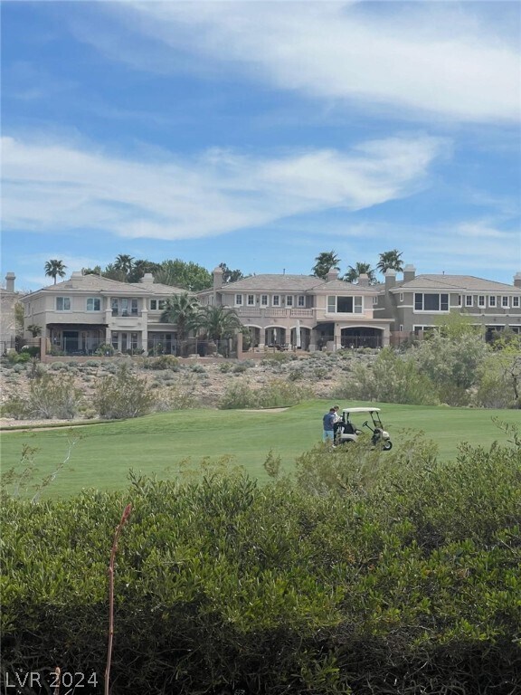 Foto del edificio - 700 Peachy Canyon Cir