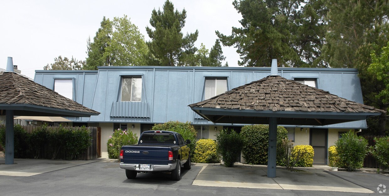 100 Cleaveland Rd, Pleasant Hill, CA 94523 Apartments in Pleasant