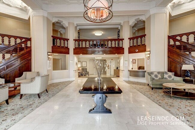Foto del edificio - 4707 Connecticut Ave NW