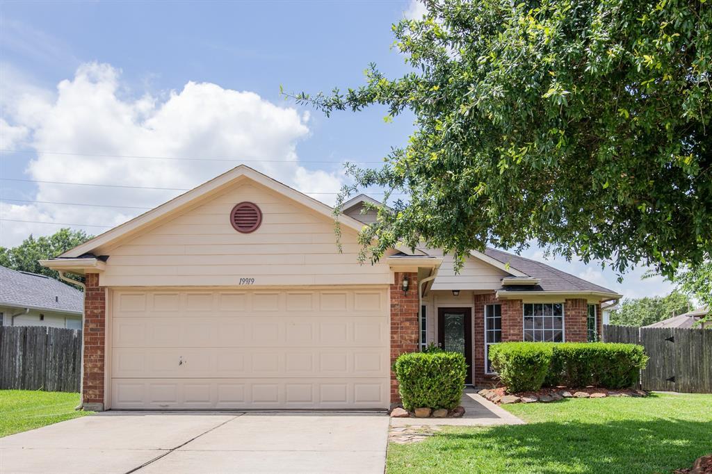 19919 Rustic Lake Ln, Cypress, TX 77433 House Rental in Cypress, TX