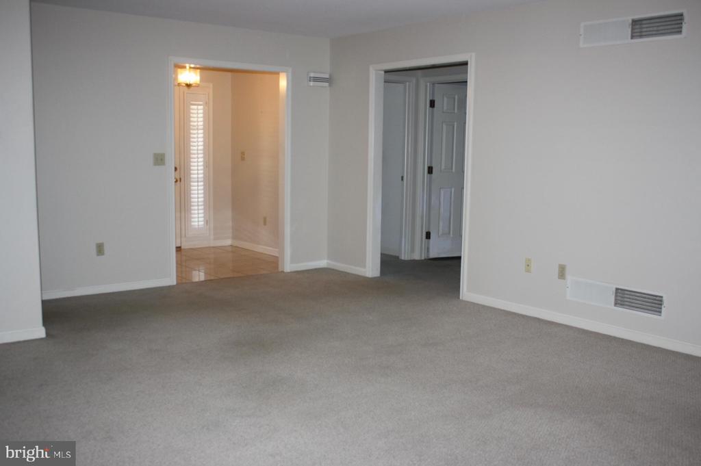 Primary Photo - 26 Clifton Terrace