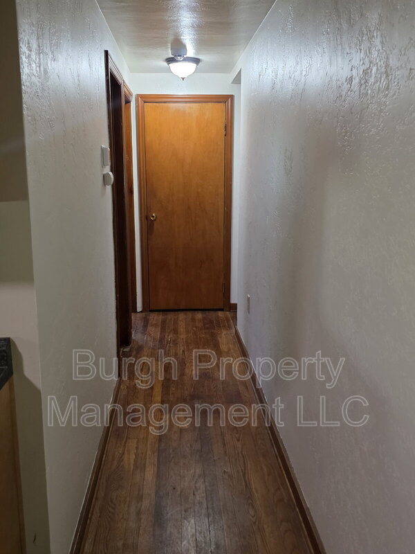 Foto del edificio - 286 Thompsonville Rd