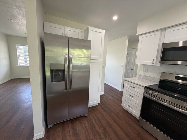 Building Photo - 4454 Whitetail Ln