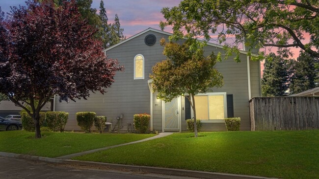 Building Photo - Prime Vacaville Location 3BD/2BA TUSD