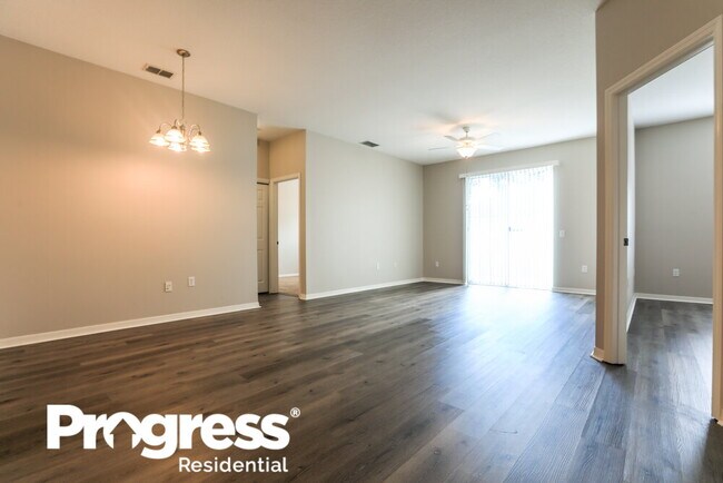 Foto del edificio - 12302 Mosswood Pl
