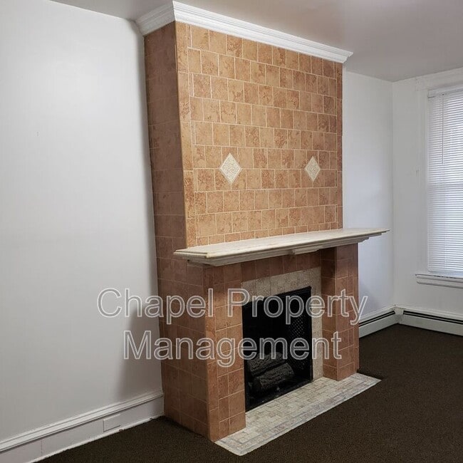 Photo - 871 Wynnewood Rd House