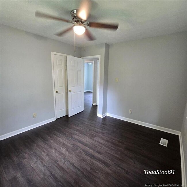 Building Photo - 6512 Kemper Ct
