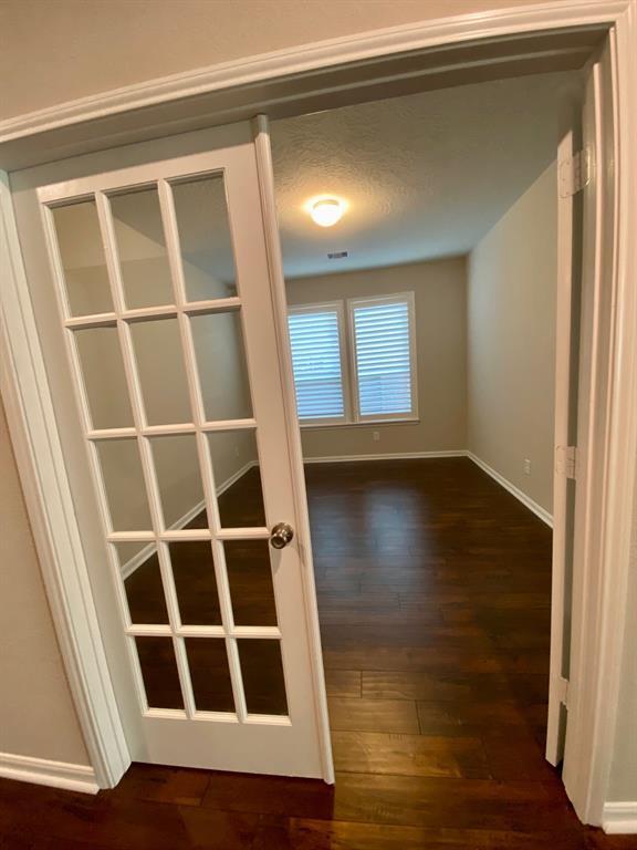 Building Photo - 5914 River Timber Trl