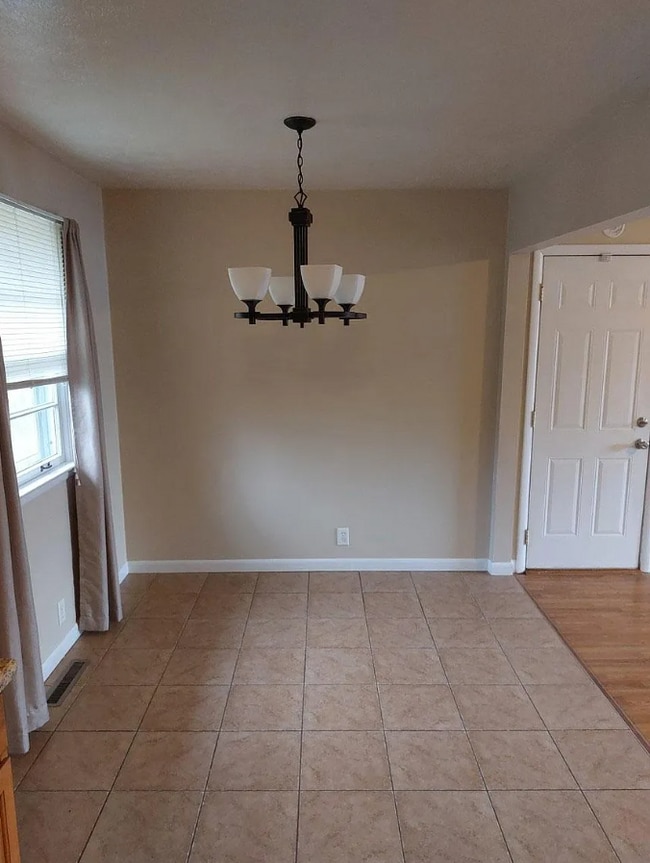 Foto del edificio - 1424 Southwood Dr