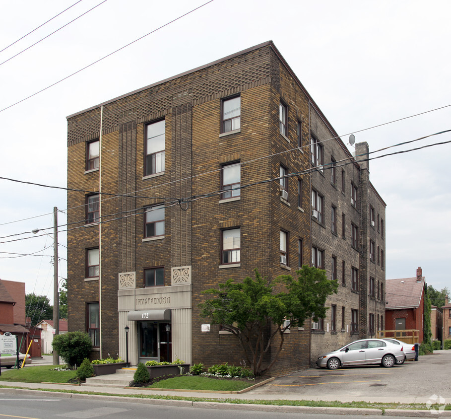 Primary Photo - 172 Vaughan Rd