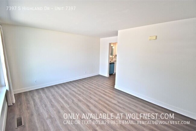 Foto del edificio - 7397 S Highland Dr