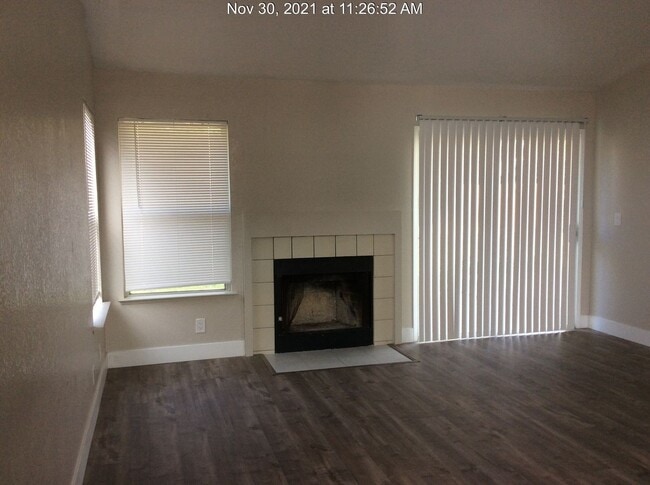 Foto del edificio - Comfortable Living in a Well-Sized 2-Bed, 2-Bath Home