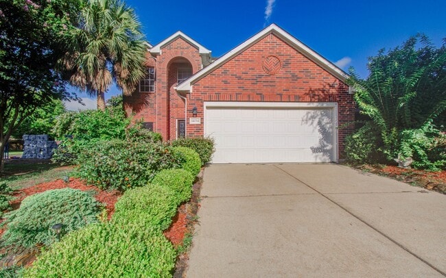 Building Photo - 14034 Chelseahurst Ln