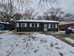 Building Photo - 1044 Hobart St