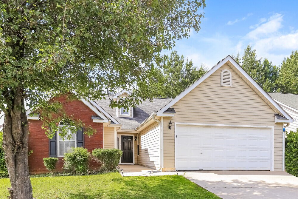 7039 Biscayne Blvd, Rex, GA 30273 House for Rent in Rex, GA