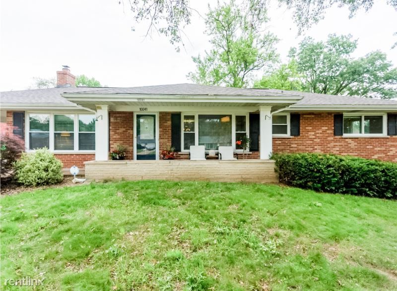 Primary Photo - 3 br, 2.5 bath House - 10041 Barberton Dr